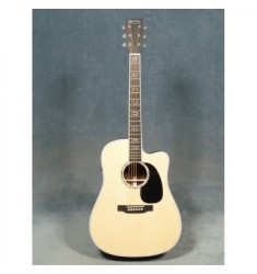 Martin DC-Aura GT Dreadnougt Cutaway Guitar 