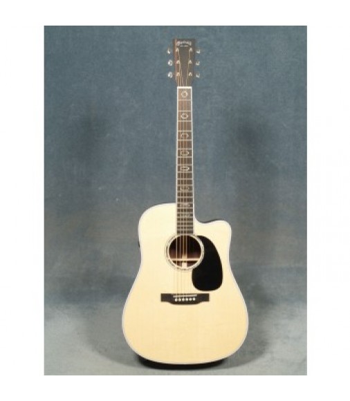 Martin DC-Aura GT Dreadnougt Cutaway Guitar 