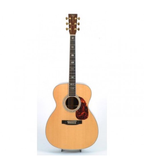 Martin J-40 Guitar