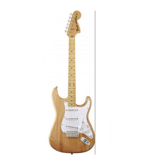 Fender Classic Series 70s Stratocaster in Natural