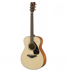 Yamaha FS800 Acoustic in Natural