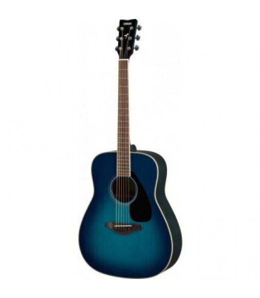 Yamaha FG820 Acoustic in Sea Burst