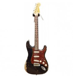 Fender Custom Shop 1960 Stratocaster Heavy Relic Guitar in Black