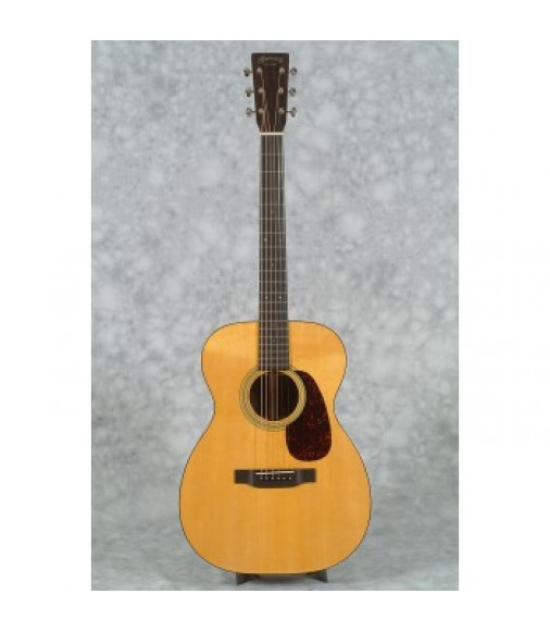 Martin 00-21 Custom Guitar & Case