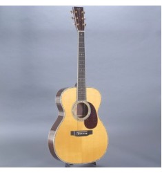 Martin 00042 Guitar with Case