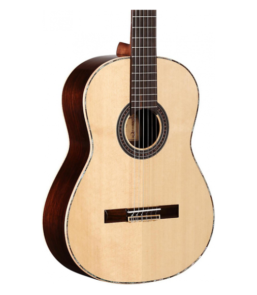 Alvarez Masterworks MCA70 Classical Acoustic Guitar Natural
