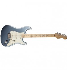 Fender American Deluxe Stratocaster Plus Mystic Ice Blue