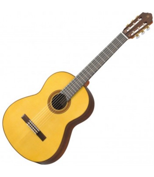 Yamaha CG192S Cedar TOP Classical Guitar